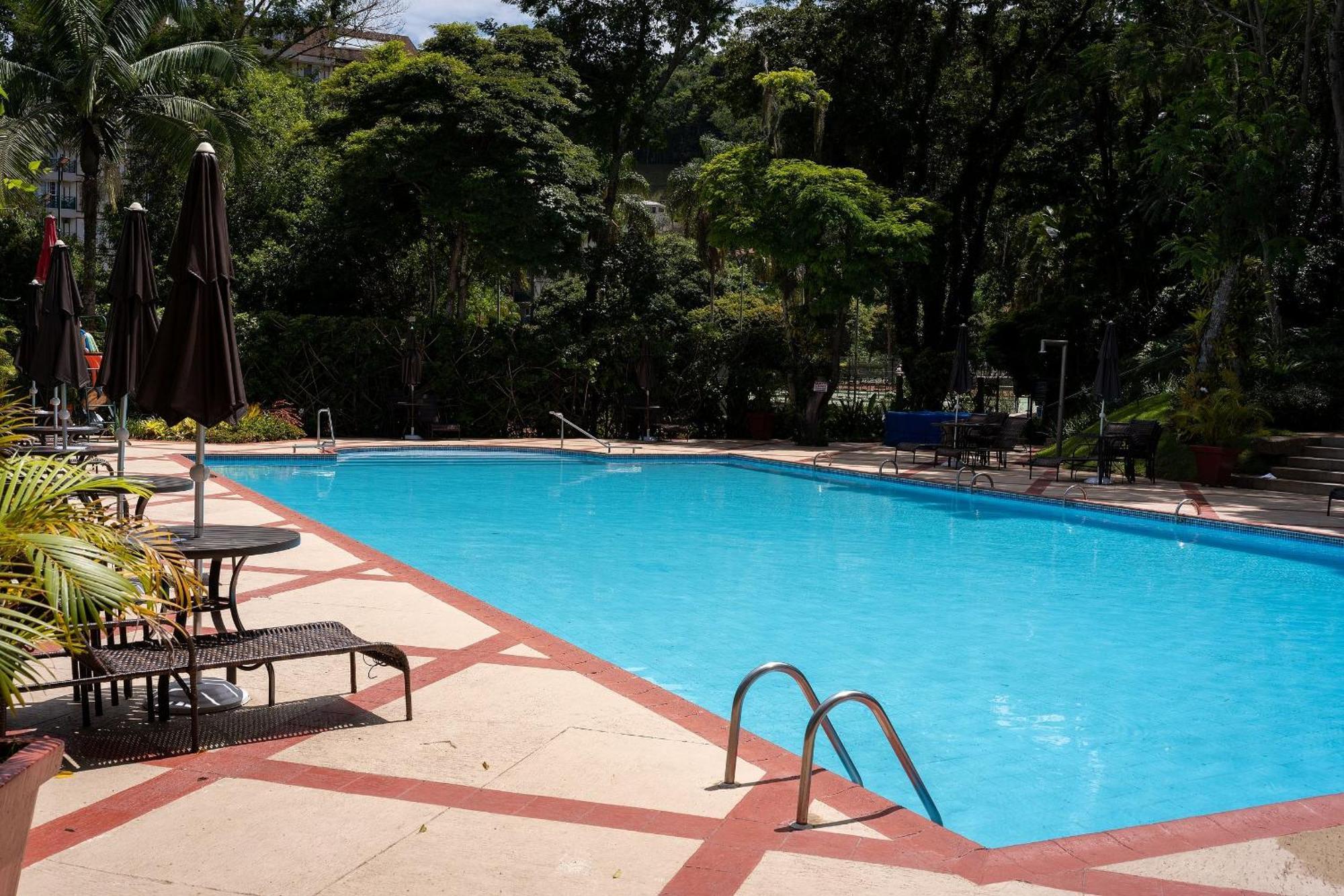 Studios De Luxo Granja Brasil Itaipava Petrópolis Exteriör bild